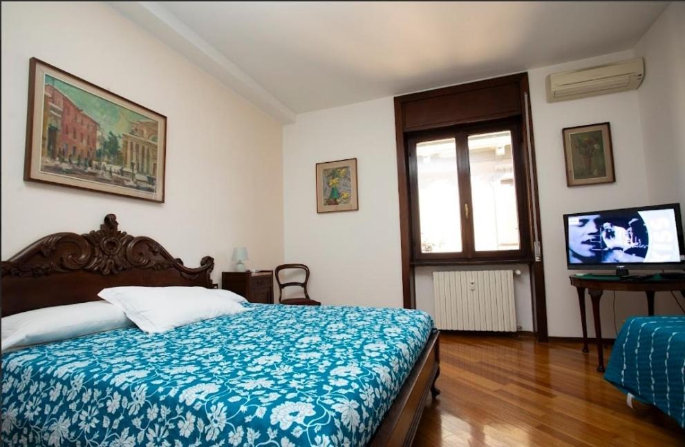 Sofi Home Bergamo Bilik gambar